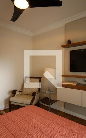 Apartamento à venda com 288m², 4 quartos e 4 vagasSuíte 4