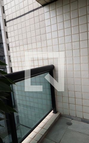 Apartamento à venda com 288m², 4 quartos e 4 vagasVaranda da Suíte 4