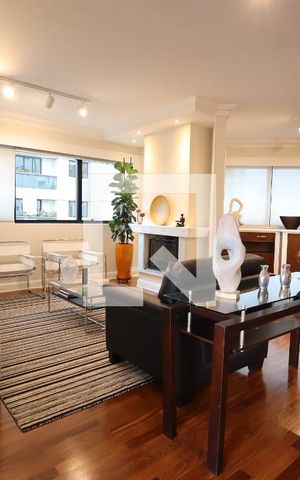 Apartamento à venda com 288m², 4 quartos e 4 vagasSala