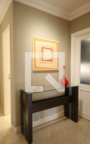 Apartamento à venda com 288m², 4 quartos e 4 vagasHall de entrada