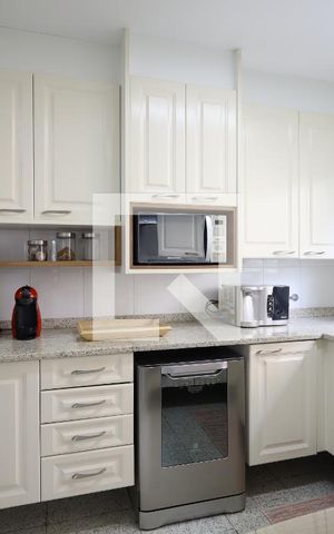 Apartamento à venda com 288m², 4 quartos e 4 vagasCozinha