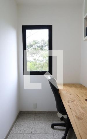 Apartamento à venda com 288m², 4 quartos e 4 vagasQuarto de Serviço