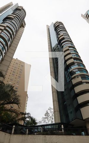 Apartamento à venda com 288m², 4 quartos e 4 vagasFachada do Prédio