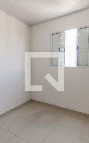Casa de condomínio para alugar com 65m², 2 quartos e sem vaga Casa de condomínio para alugar com 65m², 2 quartos e sem vagaQuarto 1