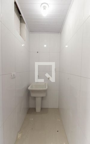 Casa de condomínio para alugar com 65m², 2 quartos e sem vaga Casa de condomínio para alugar com 65m², 2 quartos e sem vagaÁrea de Serviço