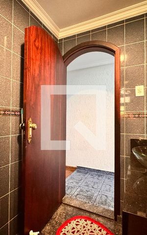Casa à venda com 175m², 3 quartos e 2 vagasLavabo 