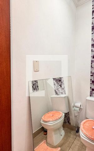 Casa à venda com 175m², 3 quartos e 2 vagasLavabo 2