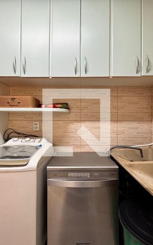 Casa à venda com 175m², 3 quartos e 2 vagasLavanderia