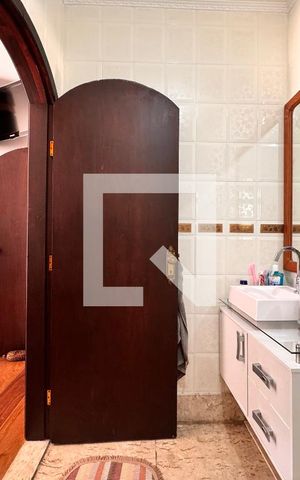 Casa à venda com 175m², 3 quartos e 2 vagasBanheiro da Suíte