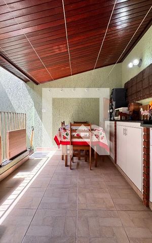 Casa à venda com 175m², 3 quartos e 2 vagasÁrea gourmet