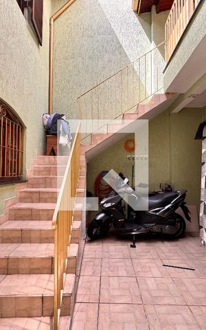 Casa à venda com 175m², 3 quartos e 2 vagasÁrea de Serviço