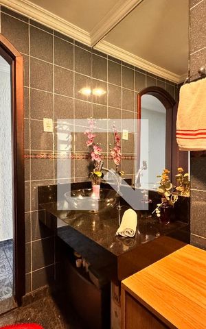 Casa à venda com 175m², 3 quartos e 2 vagasLavabo 