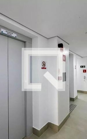 Studio para alugar com 30m², 0 quarto e sem vaga Studio para alugar com 30m², 0 quarto e sem vagaHall Apartamento