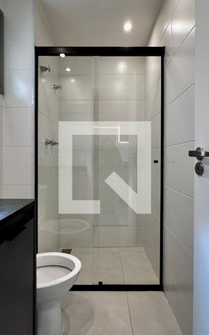 Studio para alugar com 30m², 0 quarto e sem vaga Studio para alugar com 30m², 0 quarto e sem vagaBanheiro