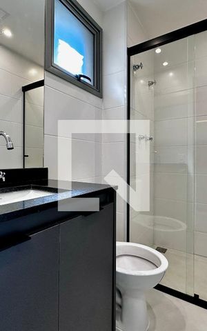 Studio para alugar com 30m², 0 quarto e sem vaga Studio para alugar com 30m², 0 quarto e sem vagaBanheiro
