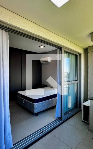 Studio para alugar com 30m², 0 quarto e sem vaga Studio para alugar com 30m², 0 quarto e sem vagaSacada