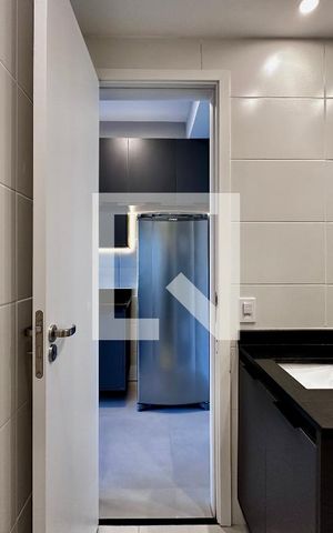 Studio para alugar com 30m², 0 quarto e sem vaga Studio para alugar com 30m², 0 quarto e sem vagaBanheiro