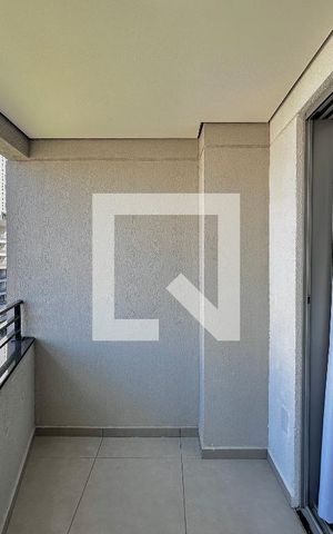 Studio para alugar com 30m², 0 quarto e sem vaga Studio para alugar com 30m², 0 quarto e sem vagaSacada Studio
