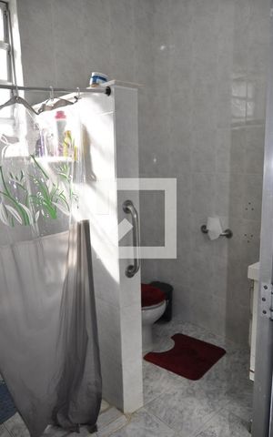 Casa para alugar com 93m², 2 quartos e 3 vagasBanheiro