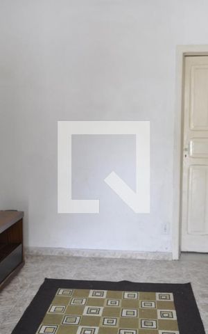 Casa para alugar com 93m², 2 quartos e 3 vagasSala