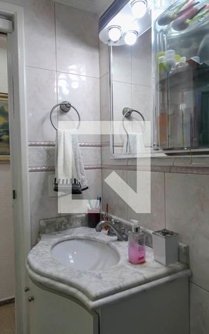 Apartamento à venda com 78m², 3 quartos e 2 vagas Apartamento à venda com 78m², 3 quartos e 2 vagasBanheiro