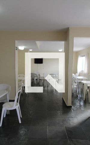 Apartamento à venda com 78m², 3 quartos e 2 vagas Apartamento à venda com 78m², 3 quartos e 2 vagasÁrea comum - Salão de festas