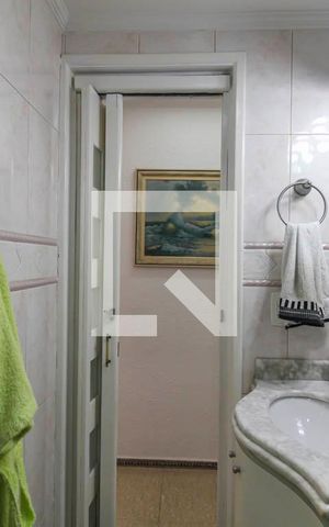 Apartamento à venda com 78m², 3 quartos e 2 vagas Apartamento à venda com 78m², 3 quartos e 2 vagasBanheiro