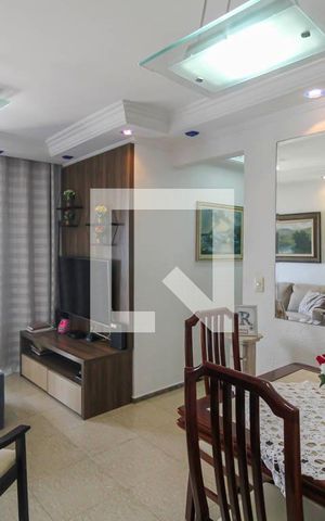 Apartamento à venda com 78m², 3 quartos e 2 vagas Apartamento à venda com 78m², 3 quartos e 2 vagasSala