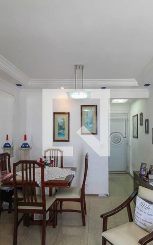 Apartamento à venda com 78m², 3 quartos e 2 vagas Apartamento à venda com 78m², 3 quartos e 2 vagasSala