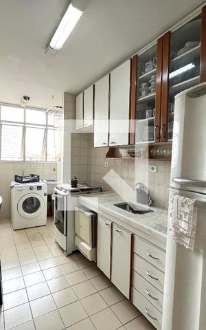 Apartamento à venda com 64m², 2 quartos e 1 vaga Apartamento à venda com 64m², 2 quartos e 1 vagaCozinha
