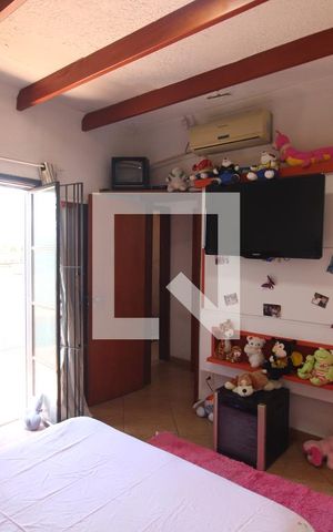 Casa à venda com 299m², 3 quartos e 3 vagasQuarto 2