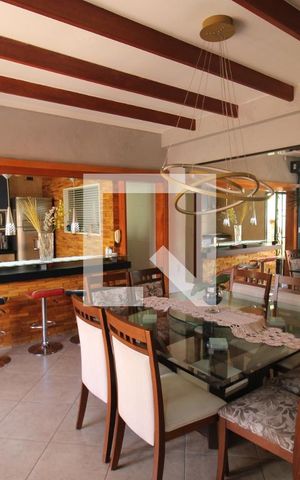 Casa à venda com 299m², 3 quartos e 3 vagasSala de Jantar / Cozinha