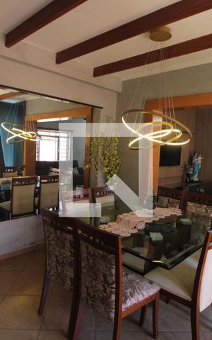 Casa à venda com 299m², 3 quartos e 3 vagasSala de Jantar / Cozinha