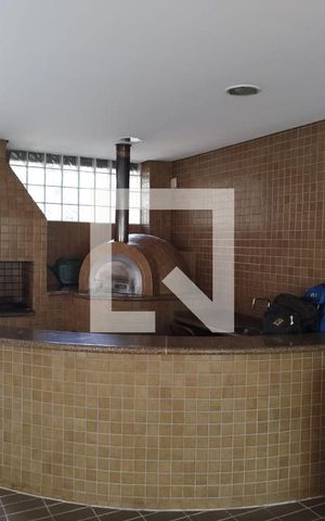 Apartamento à venda com 200m², 3 quartos e 4 vagas Apartamento à venda com 200m², 3 quartos e 4 vagasChurrasqueira