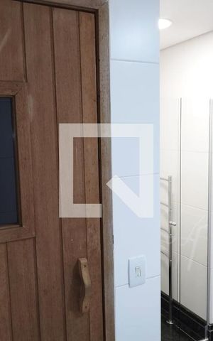 Apartamento à venda com 200m², 3 quartos e 4 vagas Apartamento à venda com 200m², 3 quartos e 4 vagasSaúna