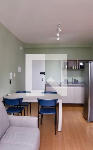 Apartamento à venda com 34m², 2 quartos e sem vaga Apartamento à venda com 34m², 2 quartos e sem vagaSala/Cozinha