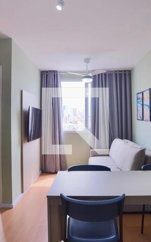 Apartamento à venda com 34m², 2 quartos e sem vaga Apartamento à venda com 34m², 2 quartos e sem vagaSala/Cozinha