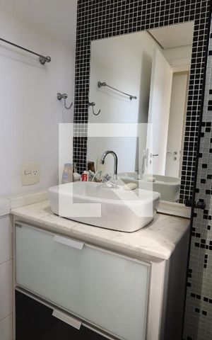Apartamento à venda com 142m², 3 quartos e 2 vagasBanheiro da Suíte 3