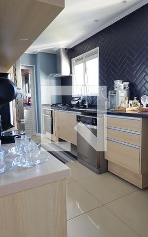 Apartamento à venda com 142m², 3 quartos e 2 vagasCozinha