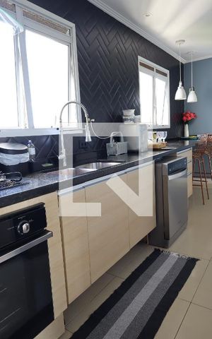 Apartamento à venda com 142m², 3 quartos e 2 vagasCozinha