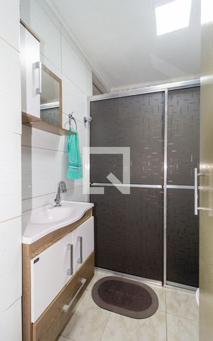 Casa à venda com 108m², 2 quartos e 1 vagaBanheiro