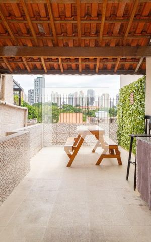 Casa à venda com 108m², 2 quartos e 1 vagaQuintal