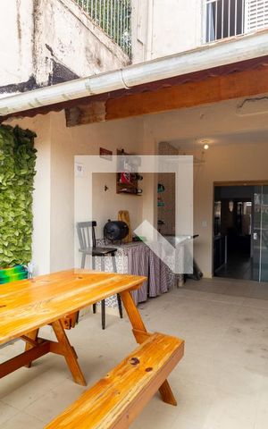 Casa à venda com 108m², 2 quartos e 1 vagaQuintal