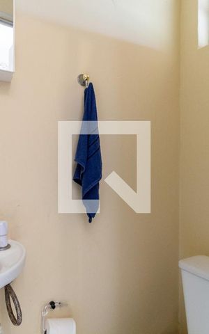 Casa à venda com 108m², 2 quartos e 1 vagaBanheiro - Área de Serviço