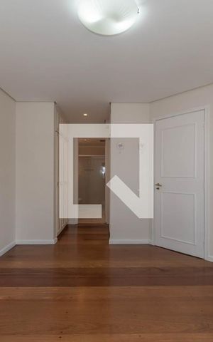 Apartamento para alugar com 72m², 2 quartos e 1 vaga Apartamento para alugar com 72m², 2 quartos e 1 vagaSuíte