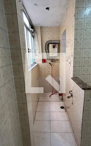 Apartamento à venda com 87m², 3 quartos e 1 vagaÁrea de Serviço