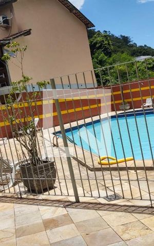 Casa de condomínio à venda com 120m², 4 quartos e 1 vagaÁrea comum