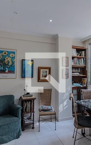 Apartamento à venda com 71m², 2 quartos e 1 vaga Apartamento à venda com 71m², 2 quartos e 1 vagaSala