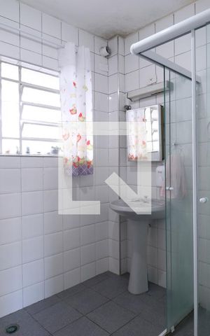 Apartamento à venda com 98m², 2 quartos e sem vagaBanheiro