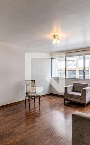 Apartamento à venda com 167m², 4 quartos e 2 vagas Apartamento à venda com 167m², 4 quartos e 2 vagasSala